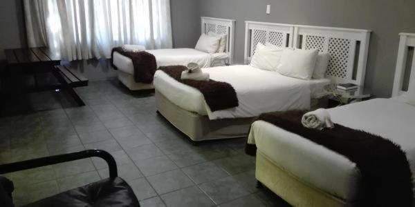 Waterside Lodge Cc Piet Retief Kültér fotó