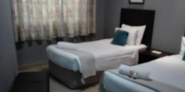 Waterside Lodge Cc Piet Retief Kültér fotó